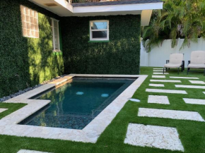 Barefoot Dreams - 201 - 76th E